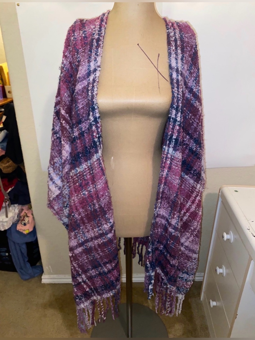 Women’s Woolrich plaid shawl/wrap with fringe